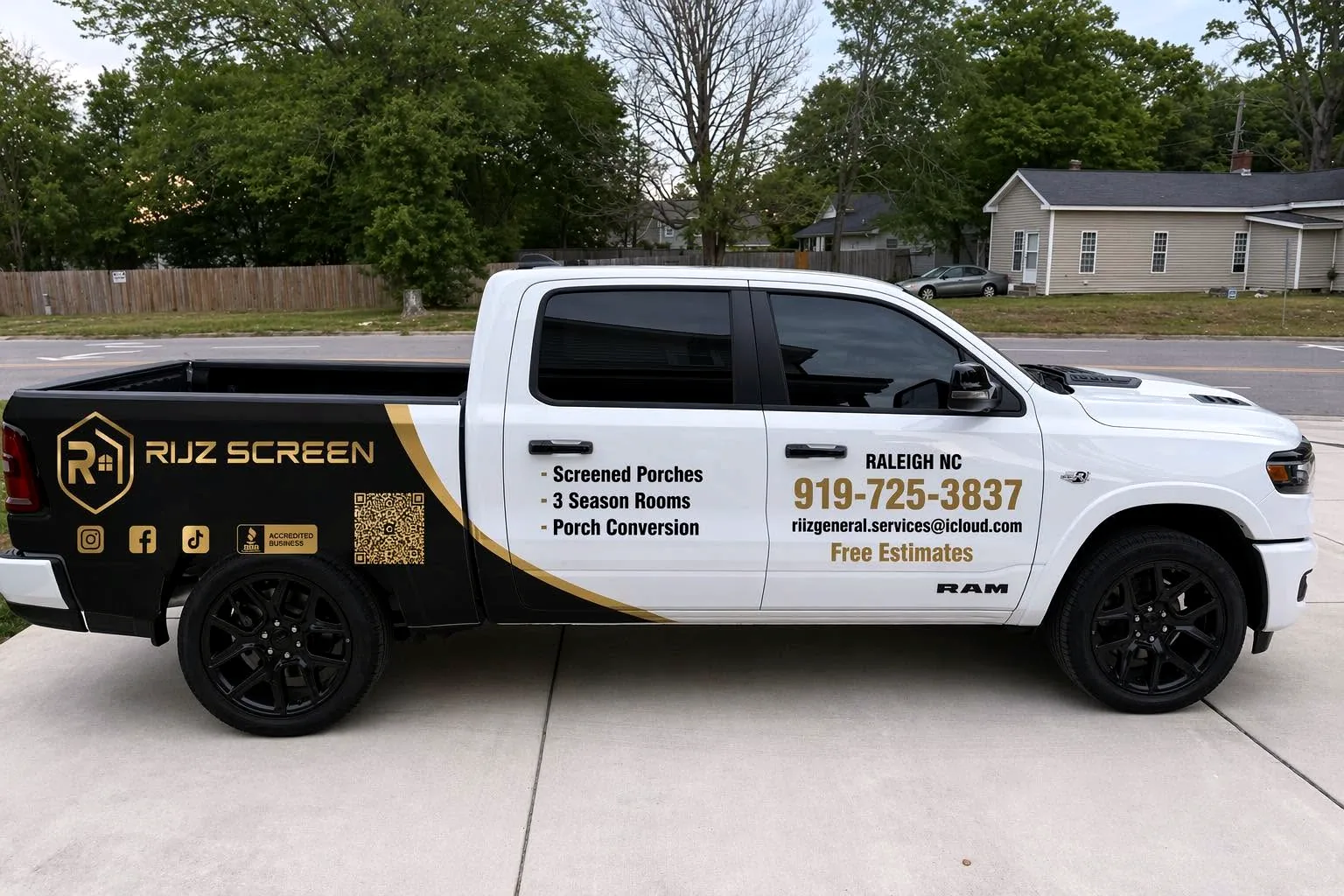 Ruiz Screen branded work truck